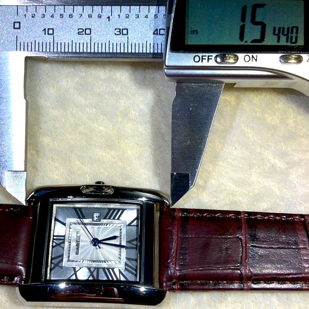 Womenβs Watch - Picture 10 of 11